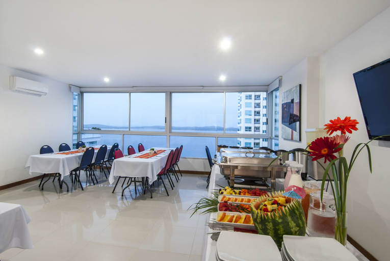 Food & Drinks 4, Travelers Suites Orange Cartagena, Cartagena de Indias
