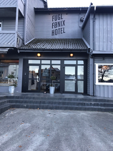 Exterior & Views, Fugl Fønix Hotel, Etne