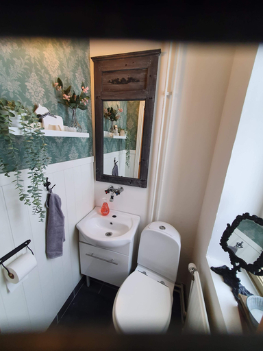 Bathroom 3, Gustafs Logi, Säter