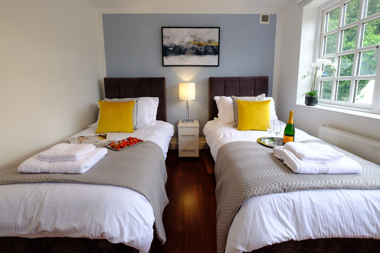 Bedroom 3, Riverwalk Apartment One, Slough