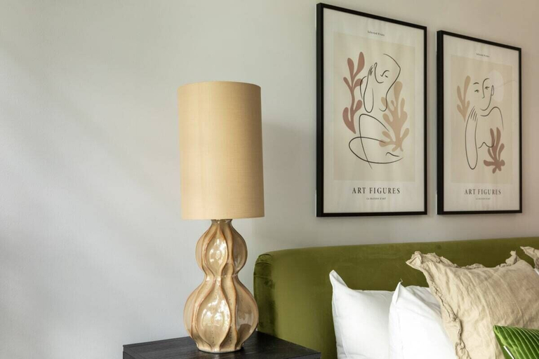 Others 4, The Aurora's Nest - Lovely 3bdr With Balcony and Study Room, London