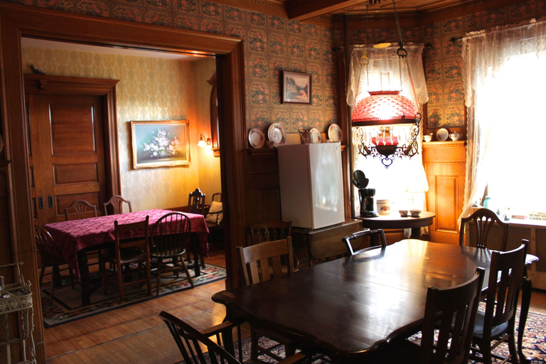 Food & Drinks 5, Victorian Charm Inn, Bradford
