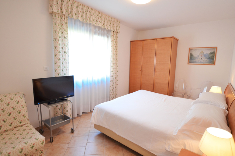 Bedroom 3, Residence Alle Palme, Trento