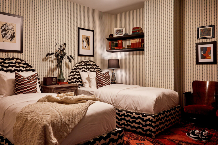 Bedroom 4, Guild House Hotel, Philadelphia