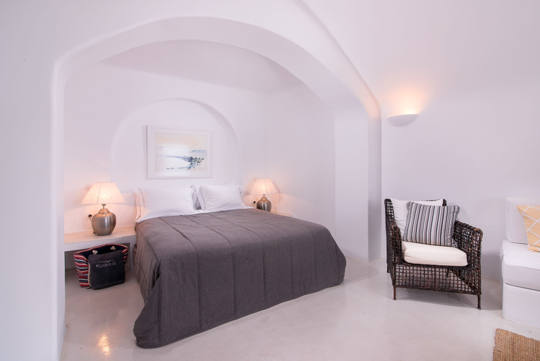 Bedroom 4, Pezoules of Oia, South Aegean