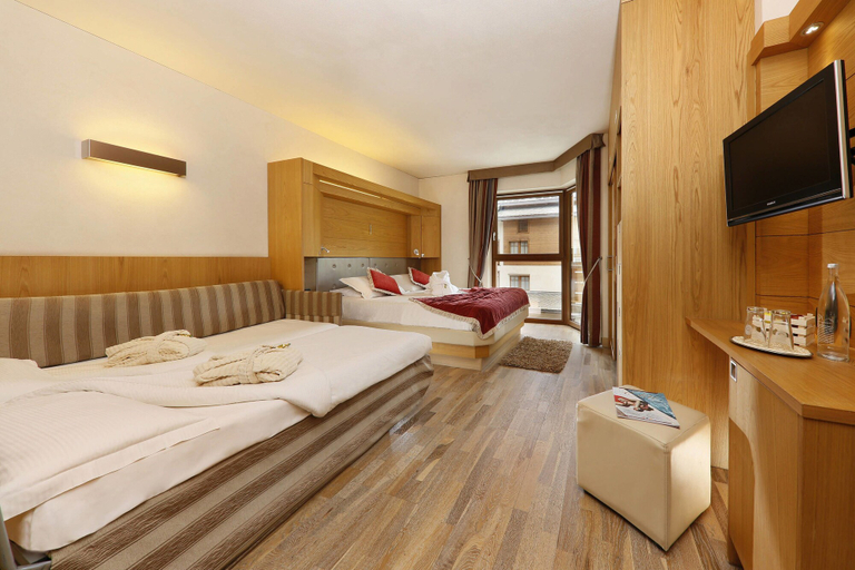 Bedroom 3, MOTA hotel, Sondrio