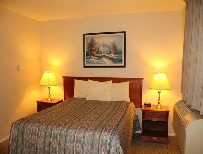 Bedroom 2, Tel Star Motel, Division No. 2