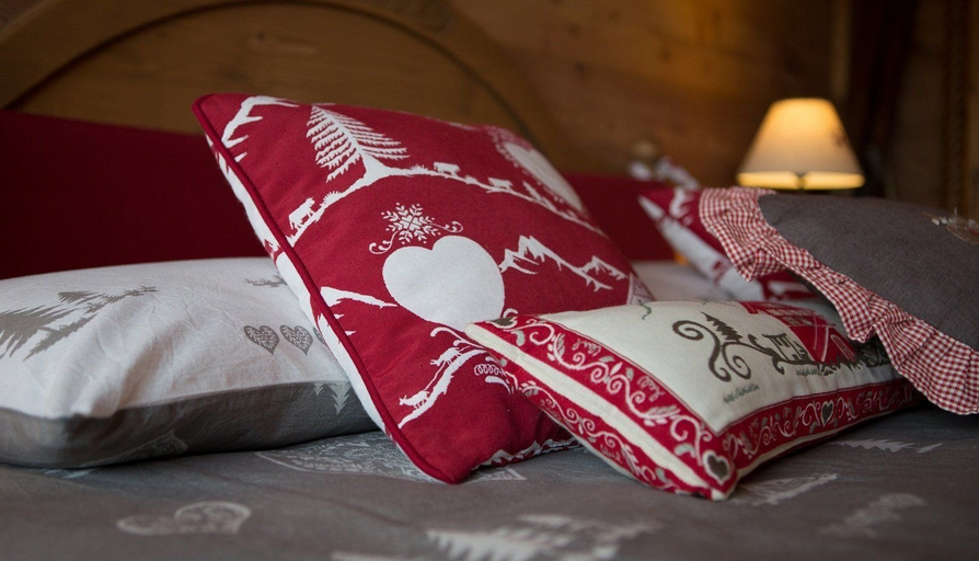 Bedroom 2, B&B Solder Chalet Dolomiti, Belluno