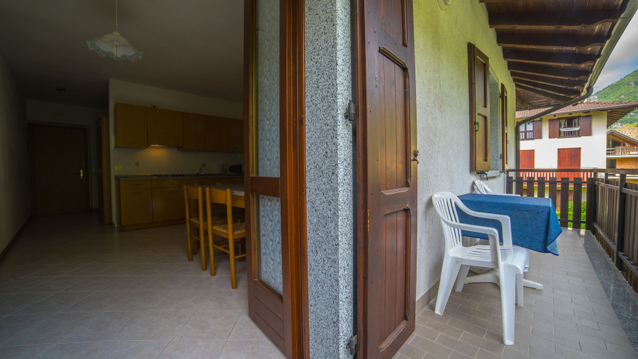 Others 4, Residence Fiore, Trento