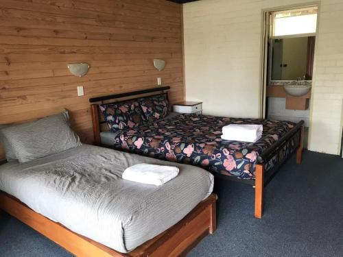 Others 2, Gloucester Motel And Sadies Restaurant, Manjimup