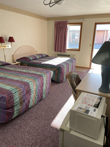 Bedroom 3, Wheels Motel, Big Horn