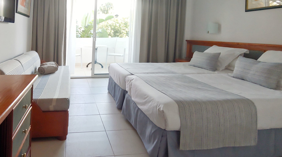 Bedroom 3, Hotel Rocamarina - Adults Only, Baleares
