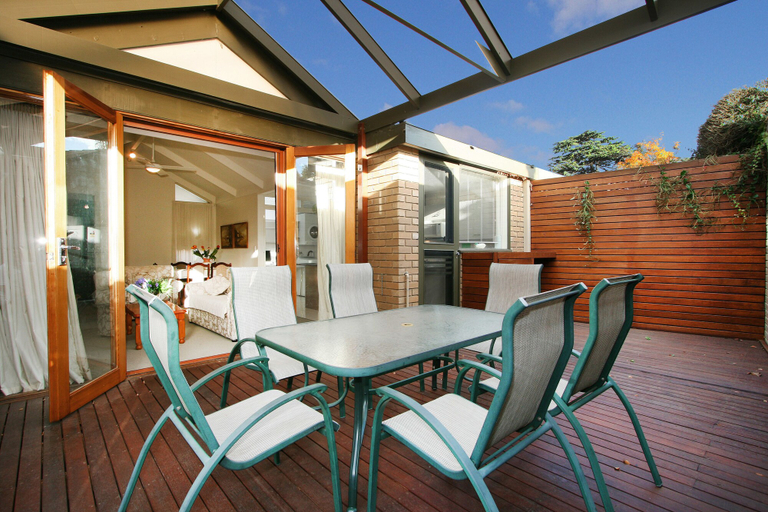 Others 4, Wattle Holiday Rental, Melbourne