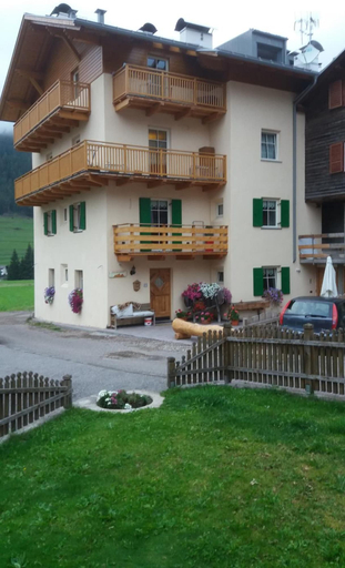 Exterior & Views 2, Majon de la Nona, Trento