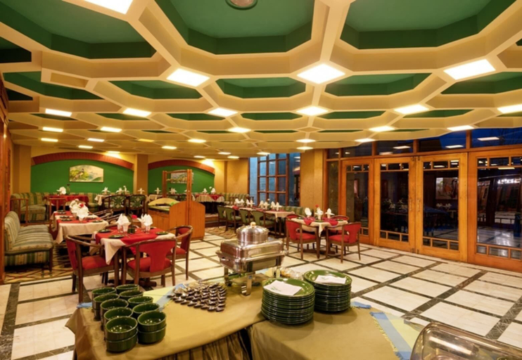 Food & Drinks 5, Shingar Regency, Kullu