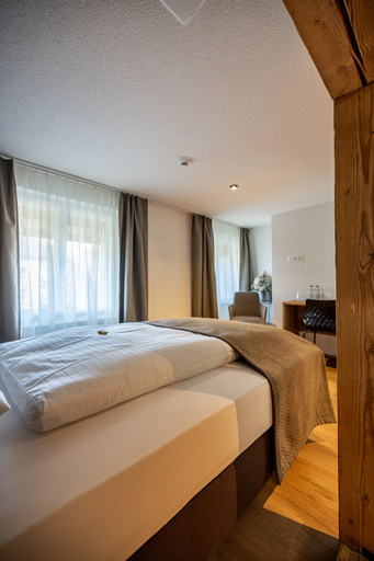 Bedroom 3, Hotel & Restaurant Baren, Wangen