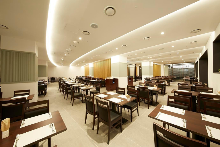 Food & Drinks 4, Ramada Hotel & Suites by Wyndham Gangwon Pyeongchang, Pyeongchang
