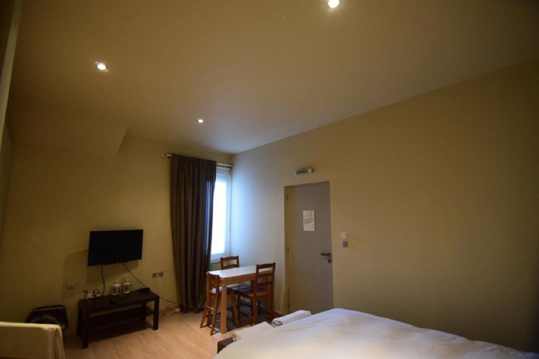 Bedroom 2, Arahova Pansion, Central Greece