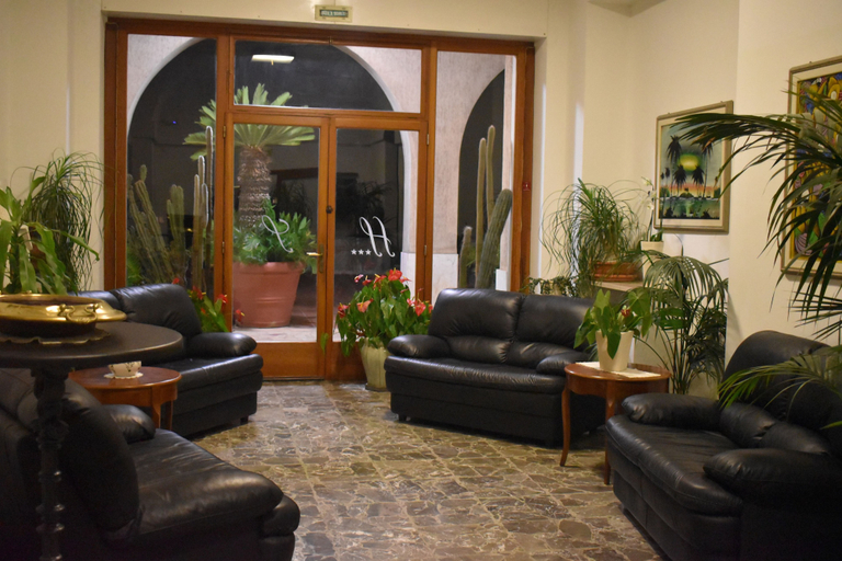 Others 5, Hotel La Silvana, Brindisi