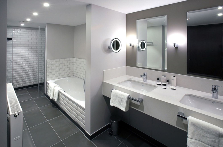 Bathroom 4, Hotel Am Fischmarkt, Wesel