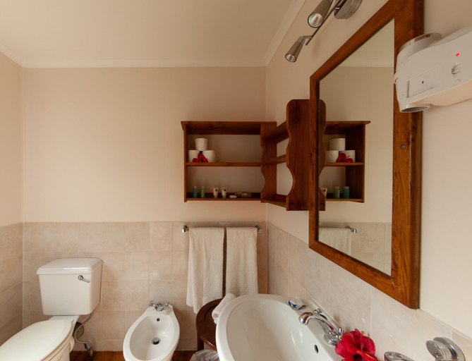 Bathroom 4, Le Vasseur La Buse Eco Resort