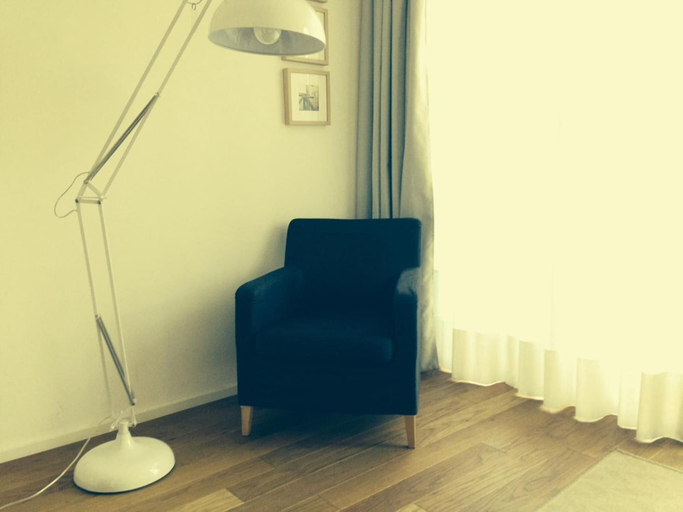 Others 5, Mxp Rooms, Varese