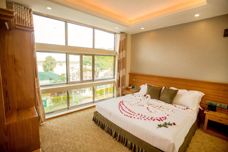 Bedroom 2, Cartel Hotel, Myitkyina