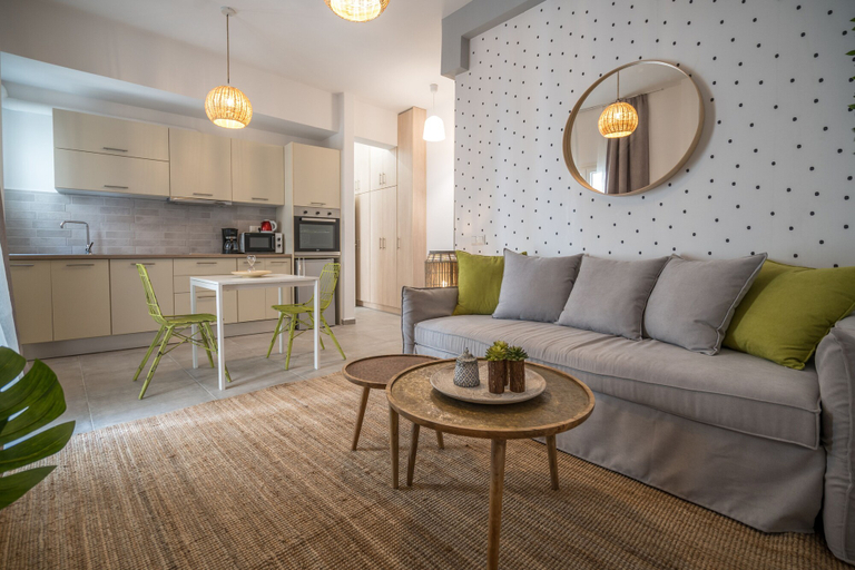 Others 5, Athens Gift - 300m from Acropolis museum, Attica