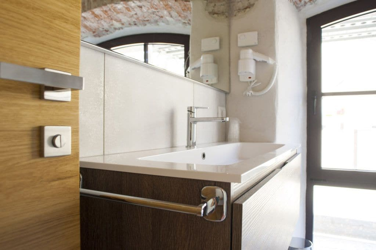 Bathroom 4, Nuova filanda rooms and more, Treviso