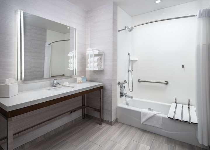 Bathroom 4, Hampton Inn & Suites El Cajon San Diego, San Diego