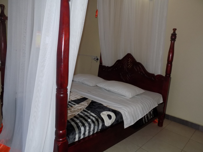 Bedroom 2, Tick Emporium Hotel Mbarara, Mbarara