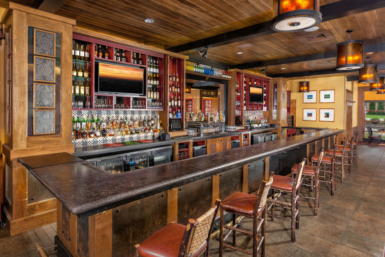 Food & Drinks 5, Bear Creek Mountain Resort, Berks
