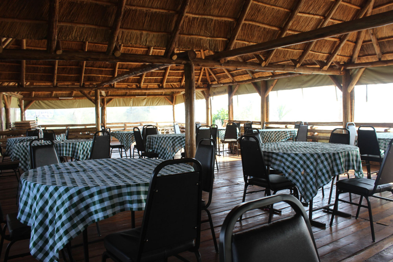 Food & Drinks 4, Sky Beach Hotel, Busiiro