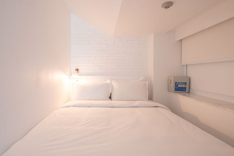 Bedroom 3, Imperial Palace Boutique Hotel, Itaewon, Yongsan