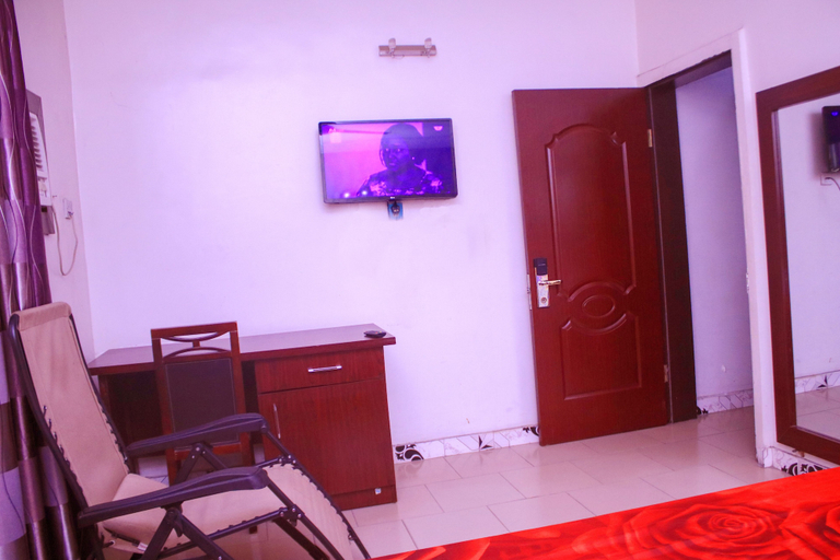 Bedroom 4, Agburuike Hotels, Oboma Ngwa