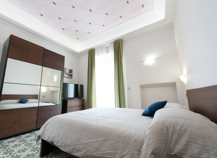 Bedroom 2, B&B Antonello, Salerno
