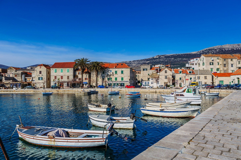Exterior & Views 2, Seafront Spacious Apt, 120 m2 Size, in the Center, Kaštela
