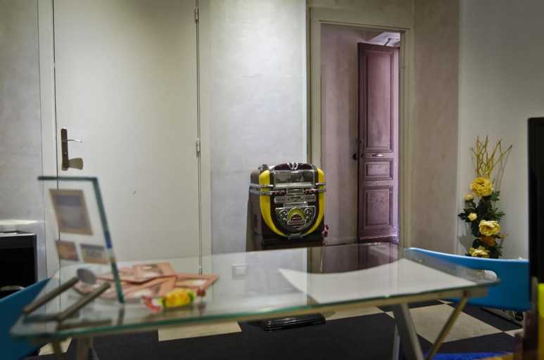 Others 5, Pollon Inn Sanremo, Imperia