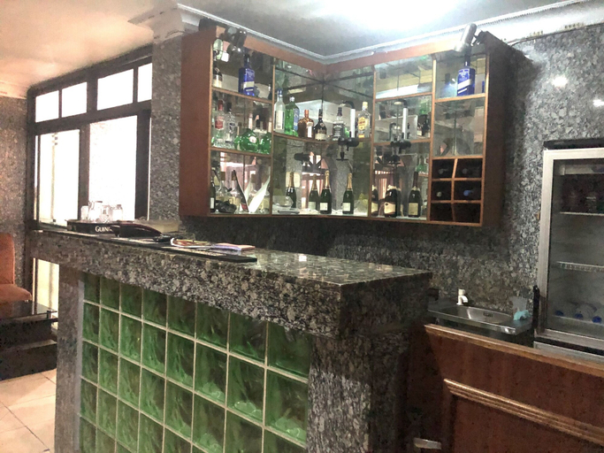 Food & Drinks 5, Sena Hotel and Resort, Mushin