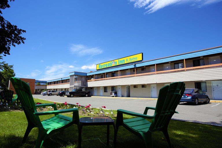 Exterior & Views 2, Recreation Inn & Suites, Central Okanagan