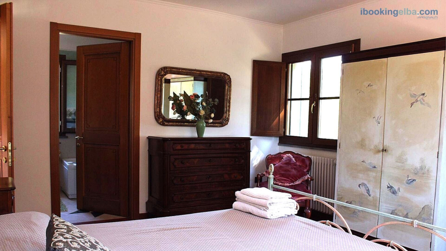Others 5, Villa Le Palme, Livorno