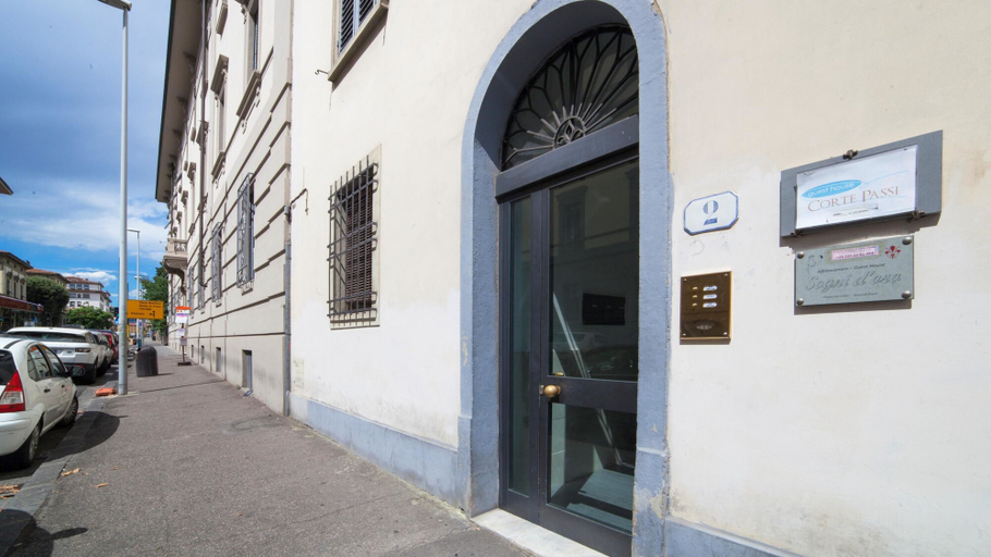 Exterior & Views 2, Corte Passi, Florence
