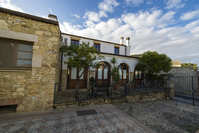 Exterior & Views 2, Locanda La Rosa, Medio Campidano