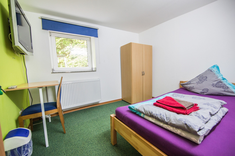 Bedroom 3, Hotel Burghof, Städteregion Aachen