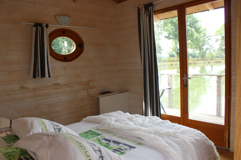 Bedroom 2, La Libaudiere, Vendée