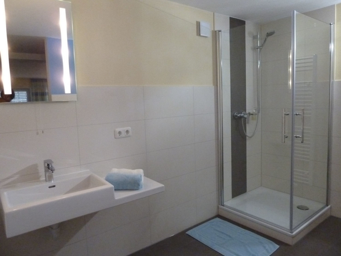 Bathroom 5, Wellnesshaus Waldmunchen, Cham