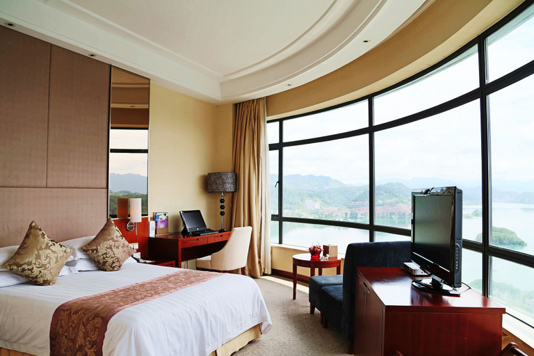 Bedroom 2, Longting New Century Hotel Qiandao Lake, Hangzhou