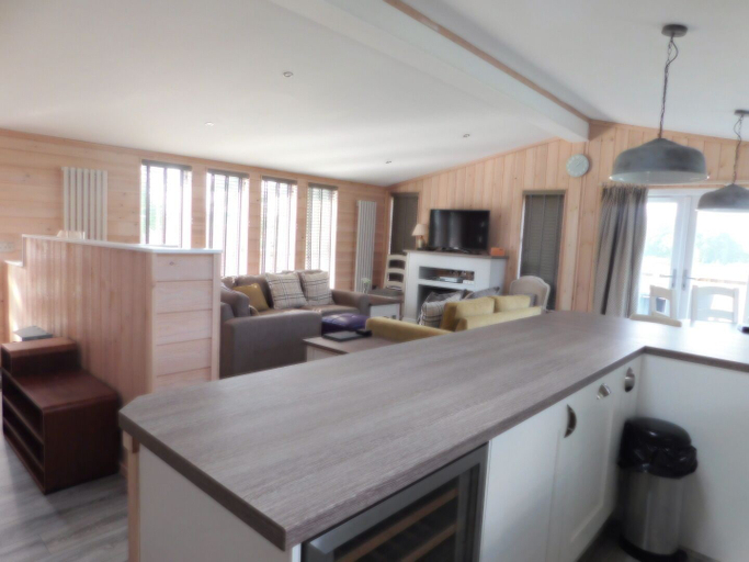 Others, Spacious 2-bed Lodge in Bury Saint Edmunds, Suffolk