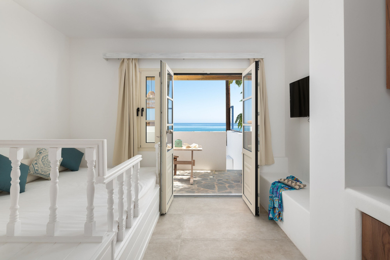 Bedroom 2, Stegna Akti, South Aegean