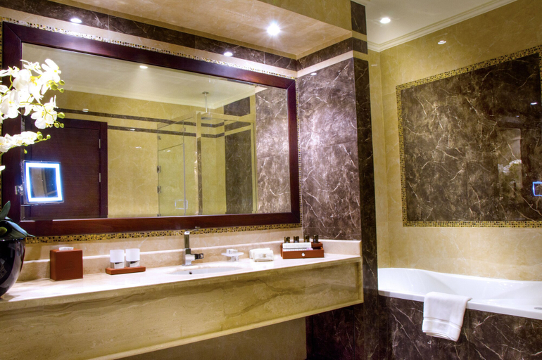 Bathroom 4, Bayat Hotels